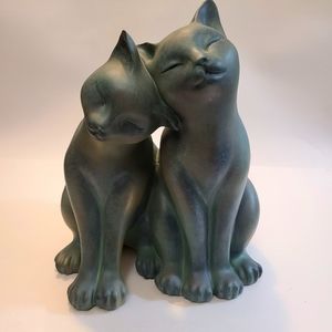 Two Cats Statue/Large Figurine
